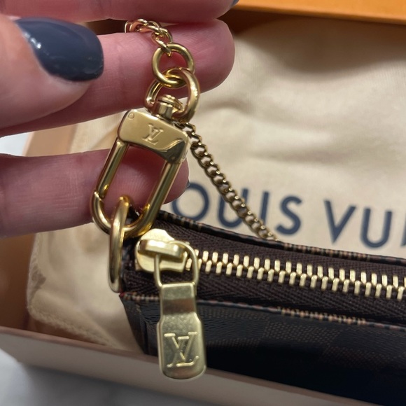 💔SOLD Louis Vuitton Mini Pochette Accessoires - Picture 4 of 7